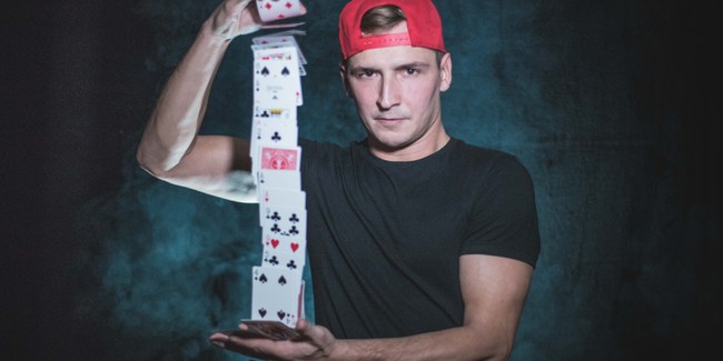 RADEK KARTY.jpg